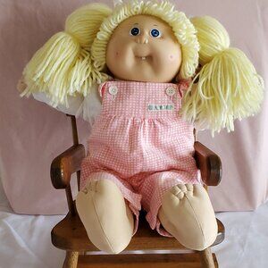 Vintage 1985 Cabbage Patch Kid Lemon Hair Blue Eyes Two Dimples Toothy